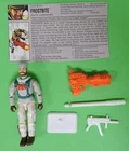 1993 GI JOE FROSTBITE V3 ACTION FIGURE/FILE CARD/MISSILE/LAUNCHER/SUBMACHINE GUN