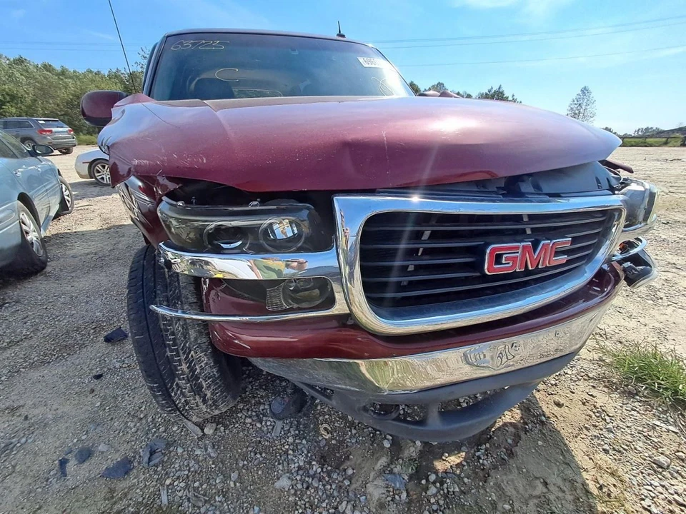 2002 GMC Yukon XL Passenger Right Door Red Used 4DR SUV Local Pick Up Only - Image 4 of 4
