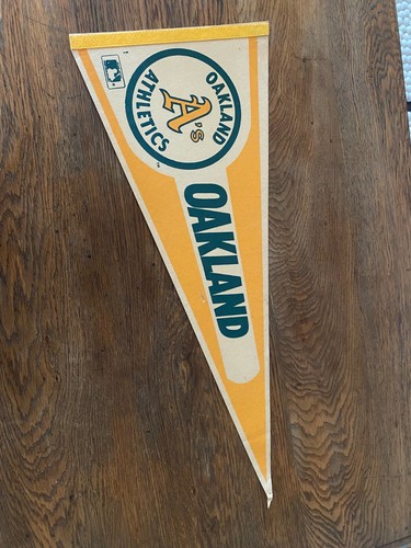 Pennant Vintage MLB Baseball Oakland A's Athletics
