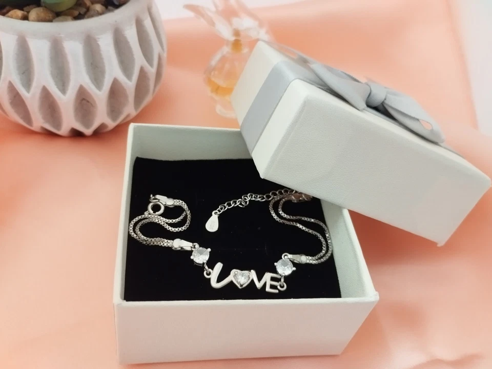 Pulsera para Mujeres en Plata de Ley 925 - Colgante de LoveAjustable. - Imagen 4 de 4