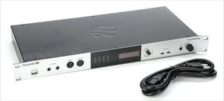 iConnectivity PlayAUDIO1U Audio/MIDI Interface Dented