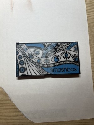 Smashbox  Drawn In Decked Out Cover Shot : Ablaze Eye Palette 0.21oz