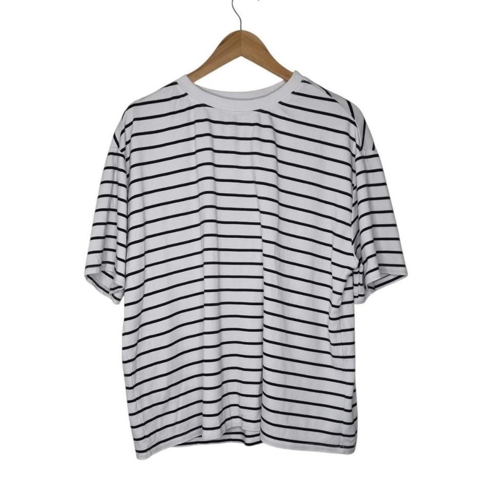 Black & White Striped Oversized T-Shirt Short Sleeve Size 14