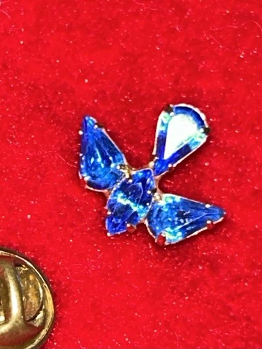 Vintage Bluebird Rhinestone Pin Blue Crystal Glass Costume Jewelry   Style Rare
