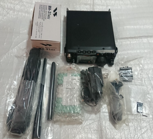 YAESU FT-818ND HF/VHF/UHF ALL MODE Transceiver Amateur Ham Radio Unused 1205 - Zdjęcie 4 z 6