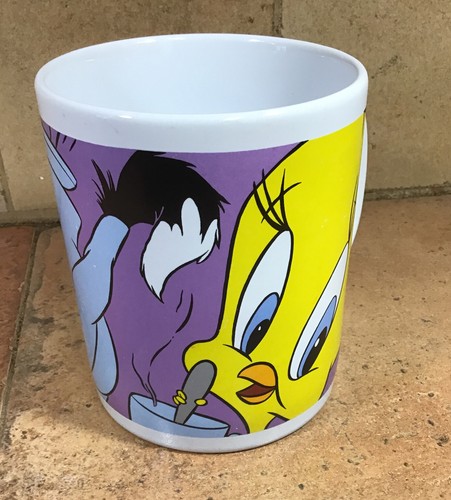 Tweety Bird Looney Tunes Coffee Mug Warner Bros Store Tweety’s Special Bwend - Picture 6 of 6