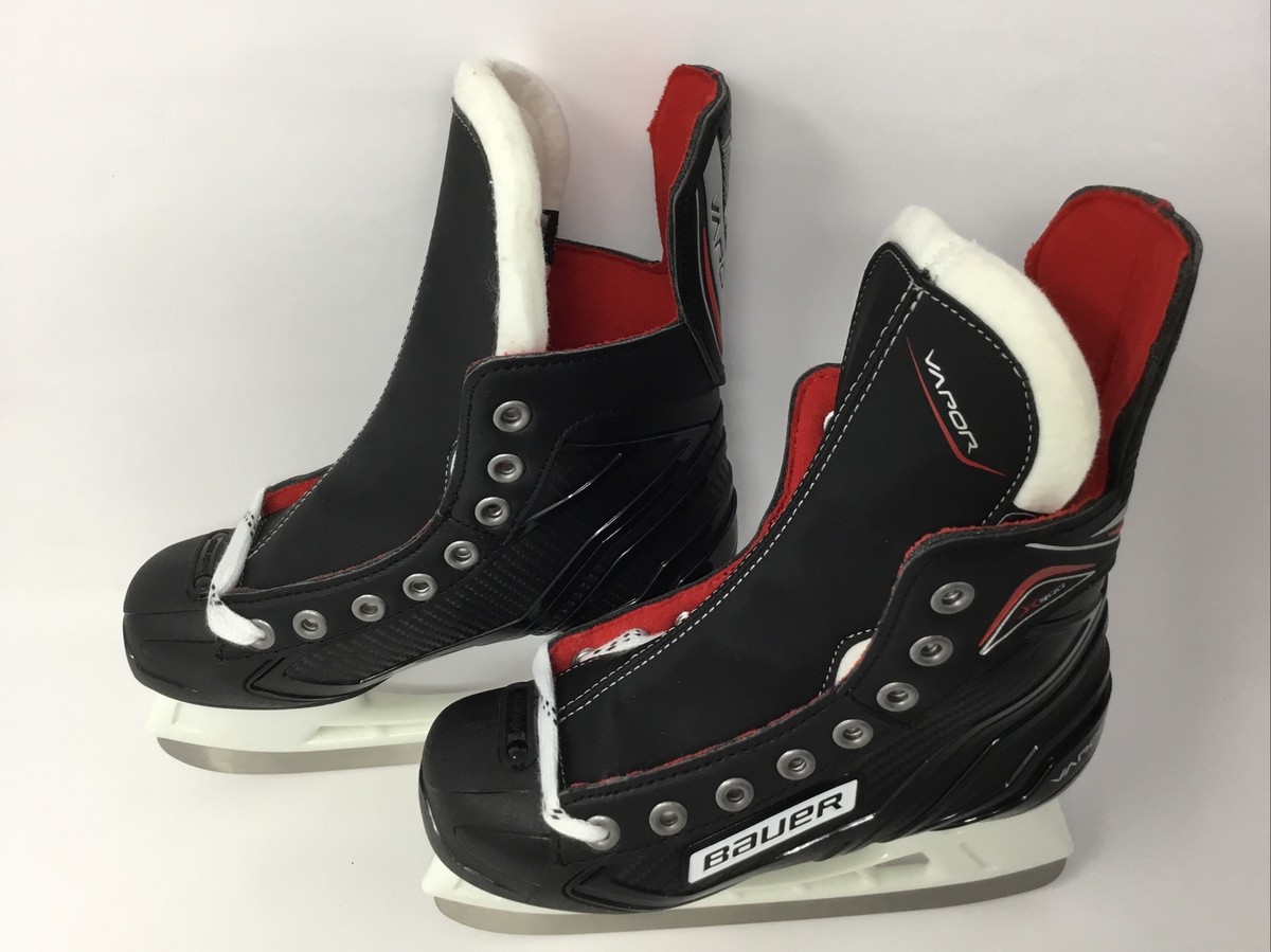 Bauer Ice Hockey Skates Size 12 R Vapor x300 Youth Black Red US 13