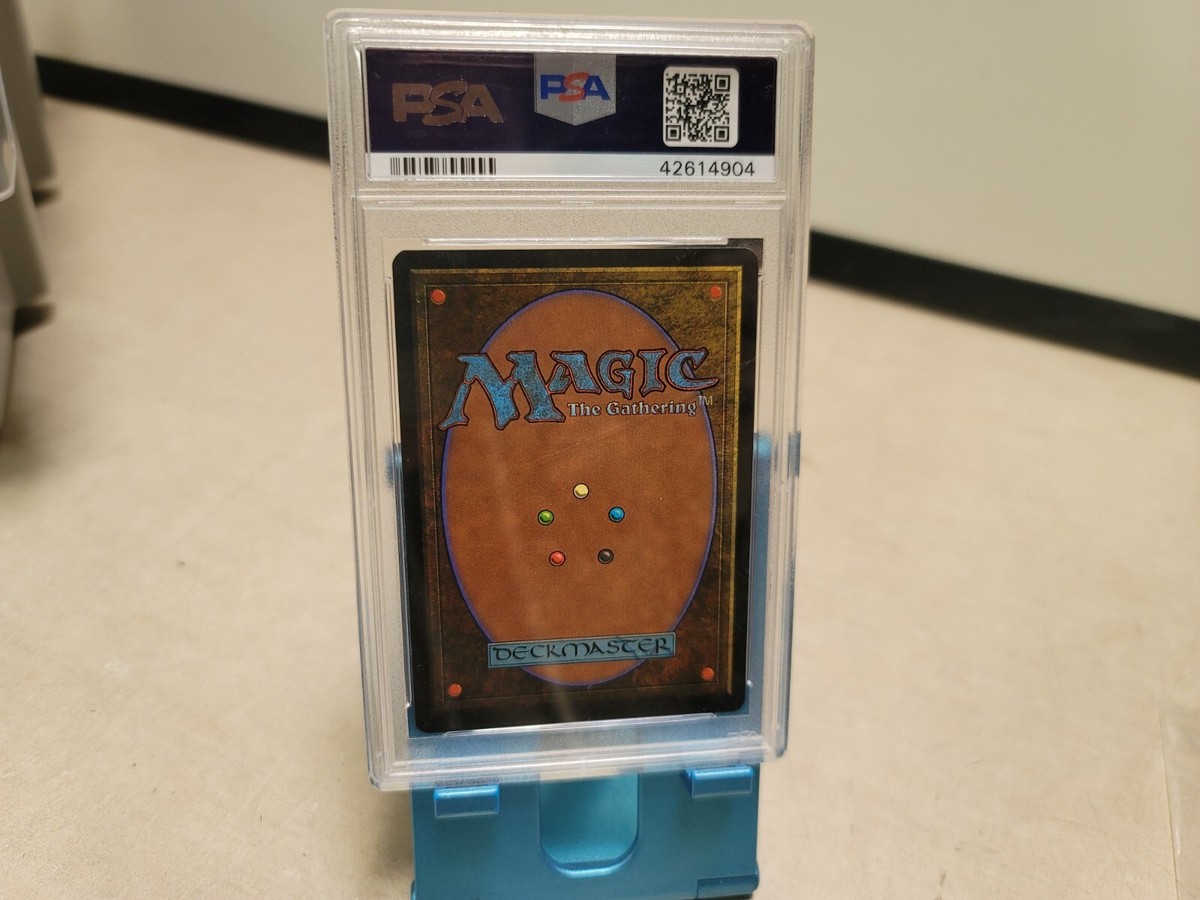 1994 MTG Magic the Gathering Card Legends Tundra Wolves PSA