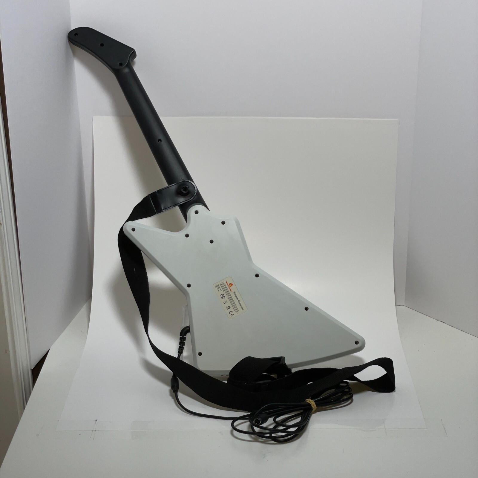 Xbox 360 Guitar Hero Xplorer with Explorer Rock Band Cable and Strap