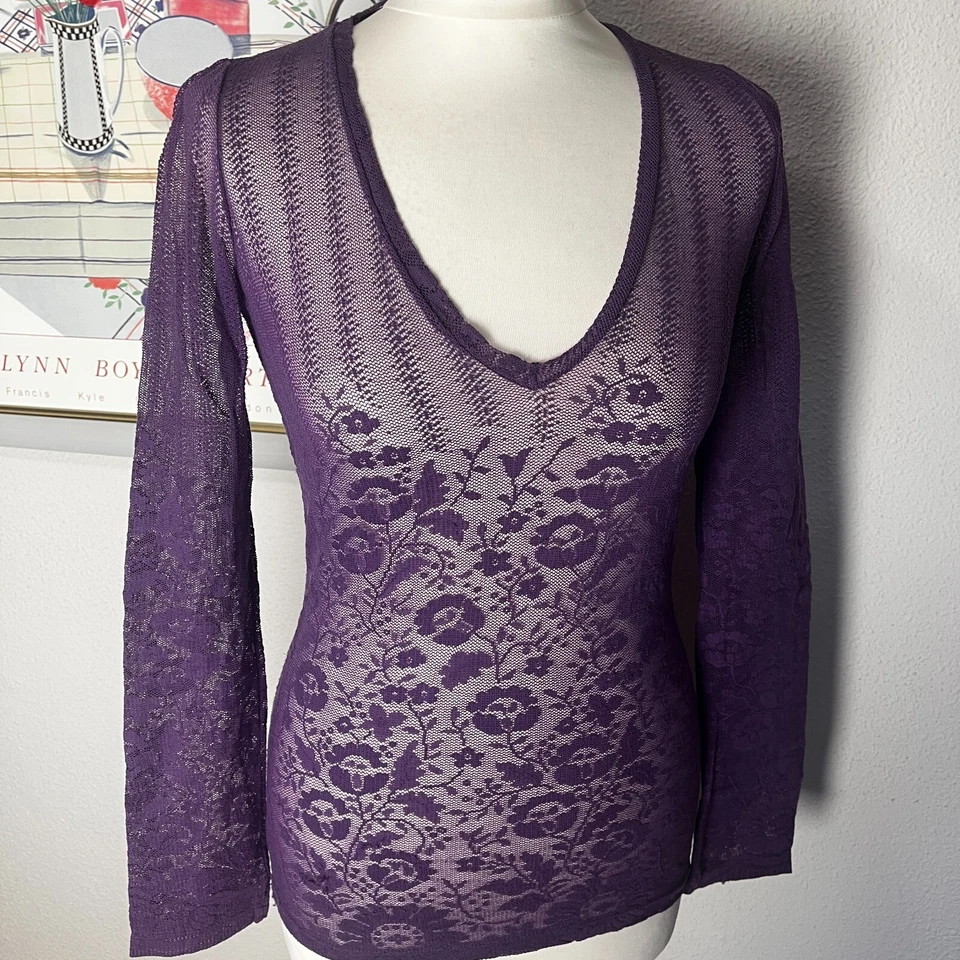 Patrizia Pepe Long Sleeve V-Neck Top Floral Embroidered Sheer blouse S vintage - Image 3 of 4