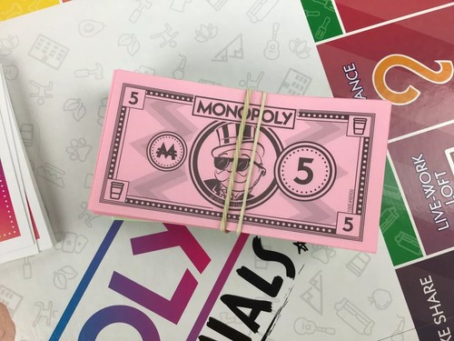 Monopoly For Millennials Board Game By Hasbro Games New Open Box - Picture 5 of 12