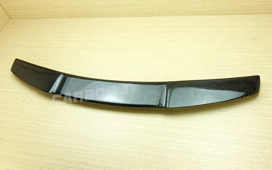 13-18 Carbon Roof Spoiler For Mercedes BENZ A-Class W176 Hatchback D Style Foto 2 de 4