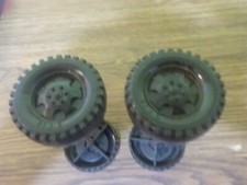 vintage amloid truck 4 plastic tires 2 axles 81x5 for parts