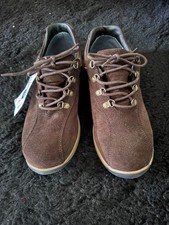 Chaussures a randonnées  imperméables pour hommes à coupe large - neuves