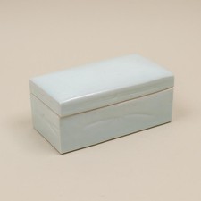 Kawai Kanjiro White Porcelain Lid Master Tsuneji Ueda Used
