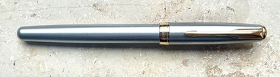 TOLLE GEBRAUCHTE! PARKER Sonnet  Füllhalter, M Feder