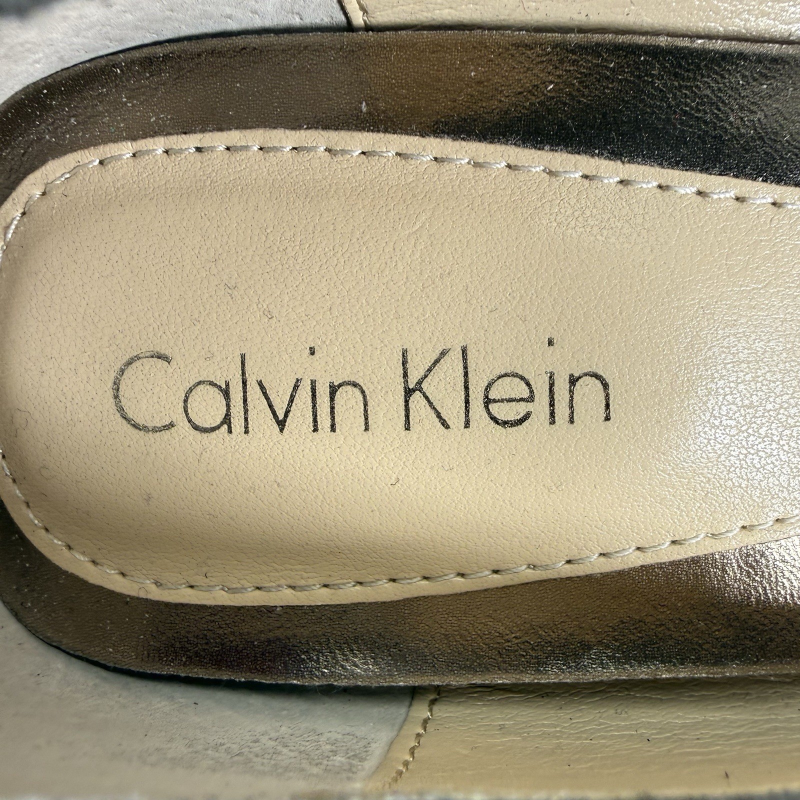 Calvin Klein Dolly Kidskin Soft Suede Heels Pumps Grey Women’s Size 7.5 M EUC image 8