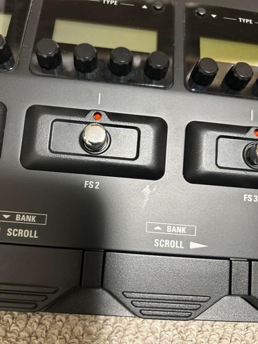 Zoom G5N Multi Effects Processor Effect Pedale per chitarra elettrica testato - Foto 4 di 9