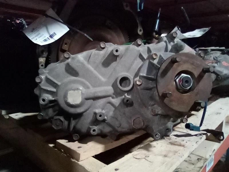 1997-2004 Toyota Tacoma Transfer Case 6 Cylinder AT Assembly OEM  - Imagem 3 de 4