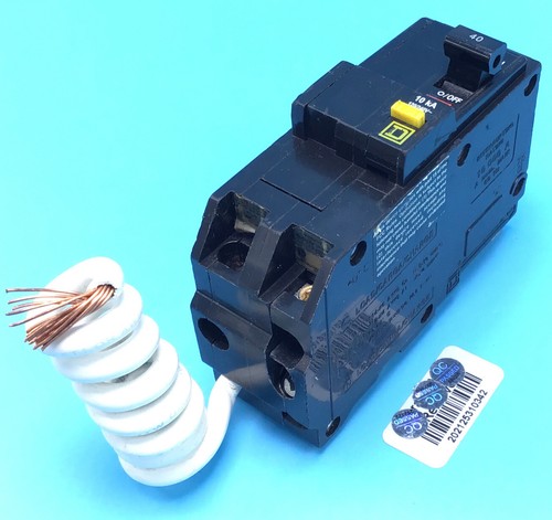 Interruttore Magnetotermico Square D QO240GFI 2 Poli 40A GFCI Usato Ma Funzionante