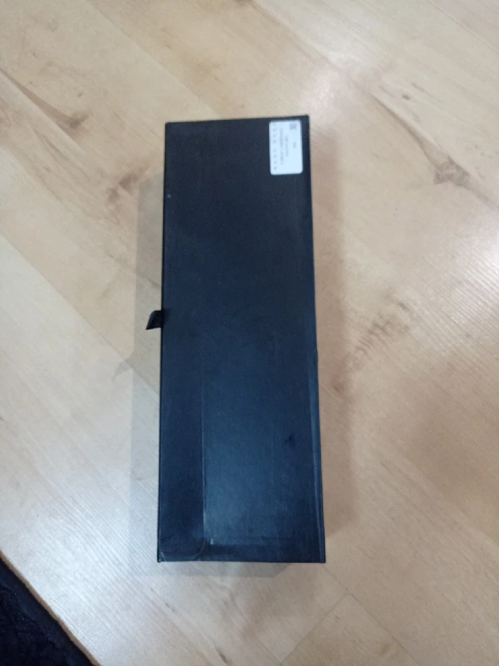 Men’s 5 Pairs Hugo Boss Christmas Socks Size UK 6-8 - Image 4 of 4