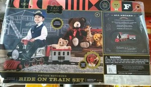 the fao schwarz ride on train