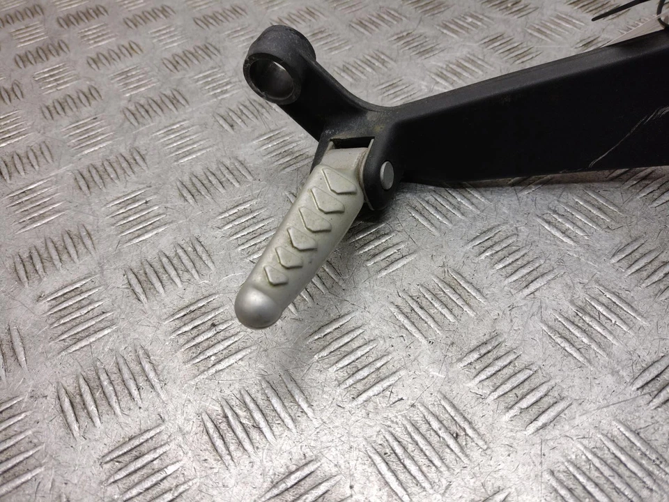 Aprilia RSV MILLE 1000 2000 suspensión de clavija trasera derecha Foto 2 de 4