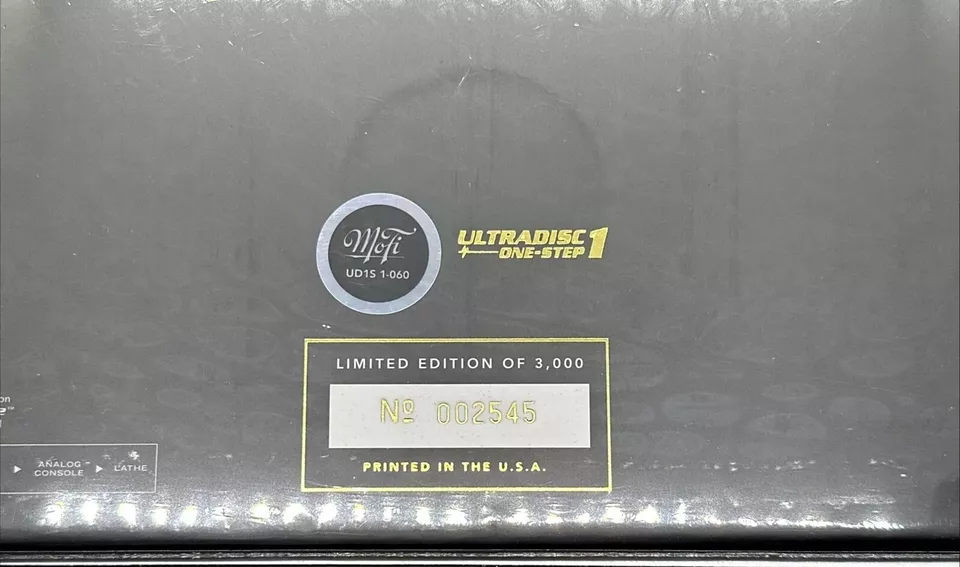 Mariah Carey🎄Merry Christmas 2024 Lim Edt UltraDisc 1 Step Box Set #2545 / 3000 - Image 2 of 4