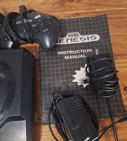 Sega Genesis Model 1 Console Bundle Lot Tested Working Excellent Condition 