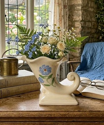 花瓶・フラワースタンド LA MUSA Vintage flower base Vintage Shawnee Pottery Cornucopia Vase Planter USA Marked Blue
