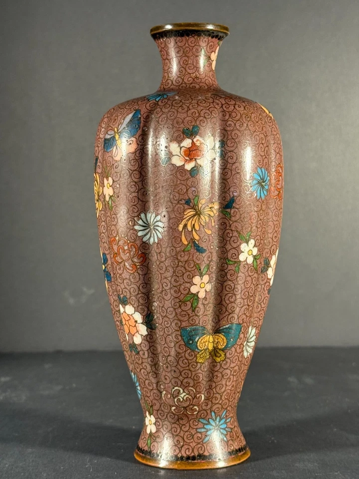 Japanese Meiji Cloisonne Vase Fine Wire Butterflies & Floral Design 7" - Image 4 of 4