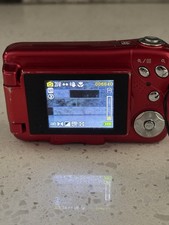 Vivitar ViviCam XX14 20MP HD Selfie Digital Camera 4X Zoom Red Works READ