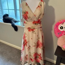 Connected-apparel Women's Cream and Pink Dress