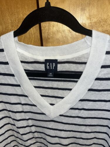 GAP 24/7 Split-Hem Linen-Blend Sweater Size XS White Dark Blue Stripes - Picture 2 of 5