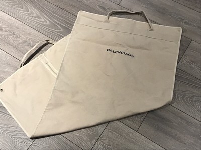 tumi smith sling bag