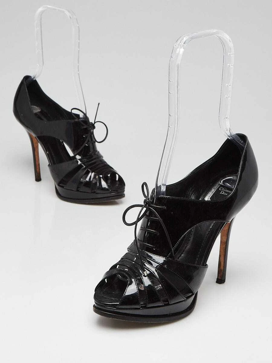 Christian Dior Black Patent Leather Cut Out Lace Up Pumps Size 7/37.5