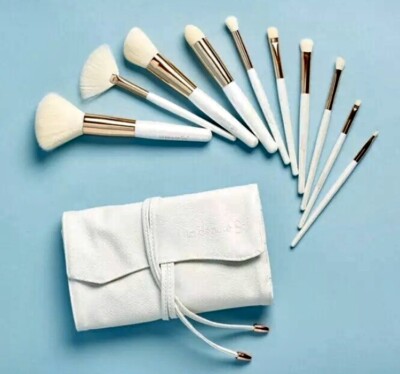 NEW!! La Beauté Soi Vegan 10 Piece Makeup Brush Collection (CAUSEBOX)