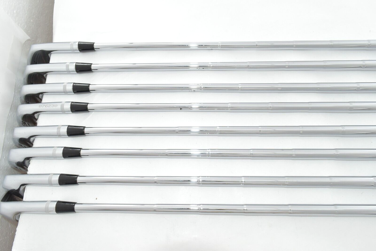 8pcs Titleist 681 Forged Iron Set 3-4-5-6-7-8-9-P PW RH DG X100 U