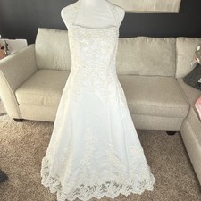 wedding dress David’s Bridal