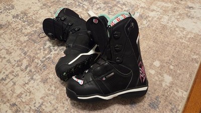 Solomon Ivy Women s Heat Moldable Snowboard boots Black/pink Size US 7