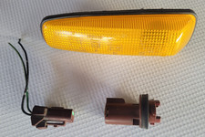 Original Seitenblinkleuchte für den Nissan 300ZX - Z32   --   26160-40P00