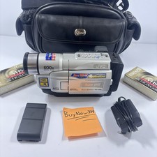 JVC Super VHS Model GR-SXM740U Camcorder 2-Batteries Charger 2-Tapes Read Dis