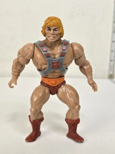 He-Man Vintage MOTU Figure 1981 Mattel Taiwan Original Chest Red Loincloth Armor