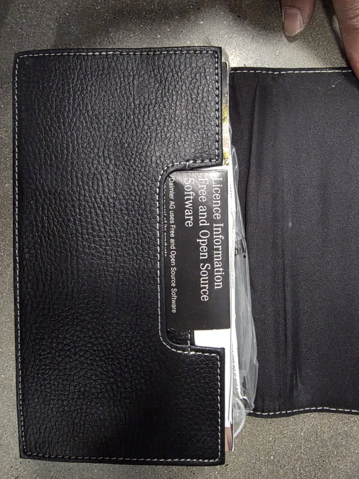 Mercedes Benz E300 E400 E43 E63 2018 clase E sedán manual del propietario - juego cuero Foto 4 de 4