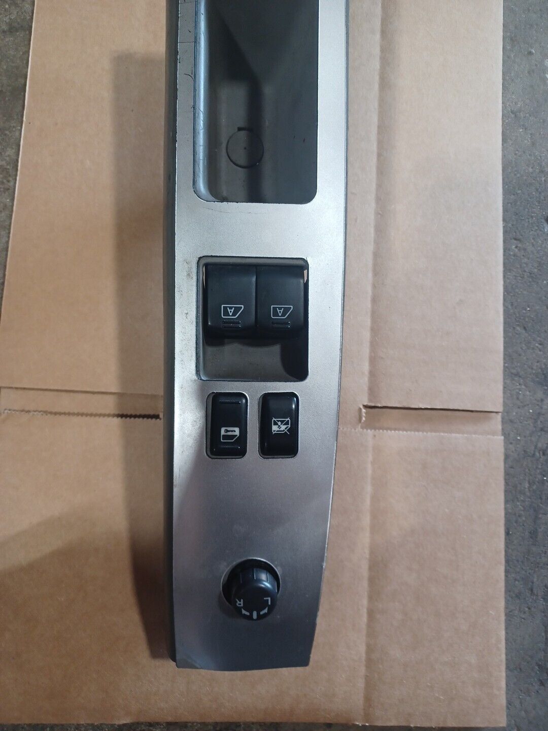 Picture 3 of 5
