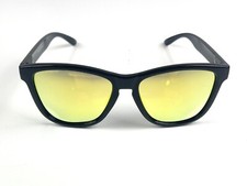 Unisex Black Sunglasses With Reflective Frames