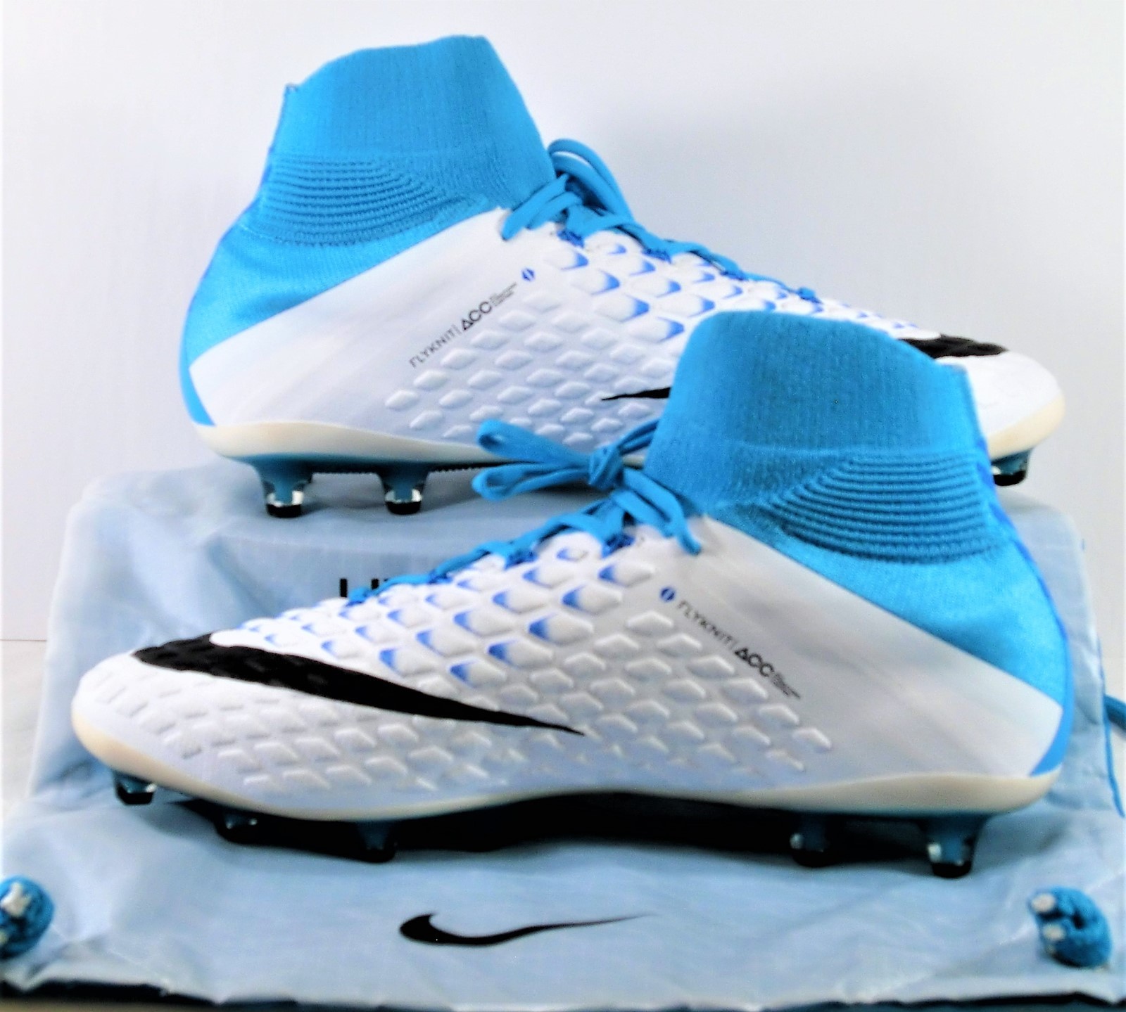 flyknit acc hypervenom