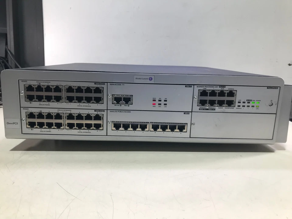 ALCATEL-LUCENT OmniPCX OFFICE (MEDIANO) con PowerCPU EE APA 8 PRA-TI y AMIX 4/4 4/8 Foto 2 de 4