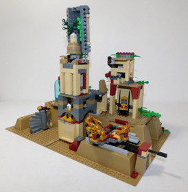 100% 2008 LEGO #7627 Indiana Jones Set TEMPLE OF THE CRYSTAL SKULL Mutt Minifig+