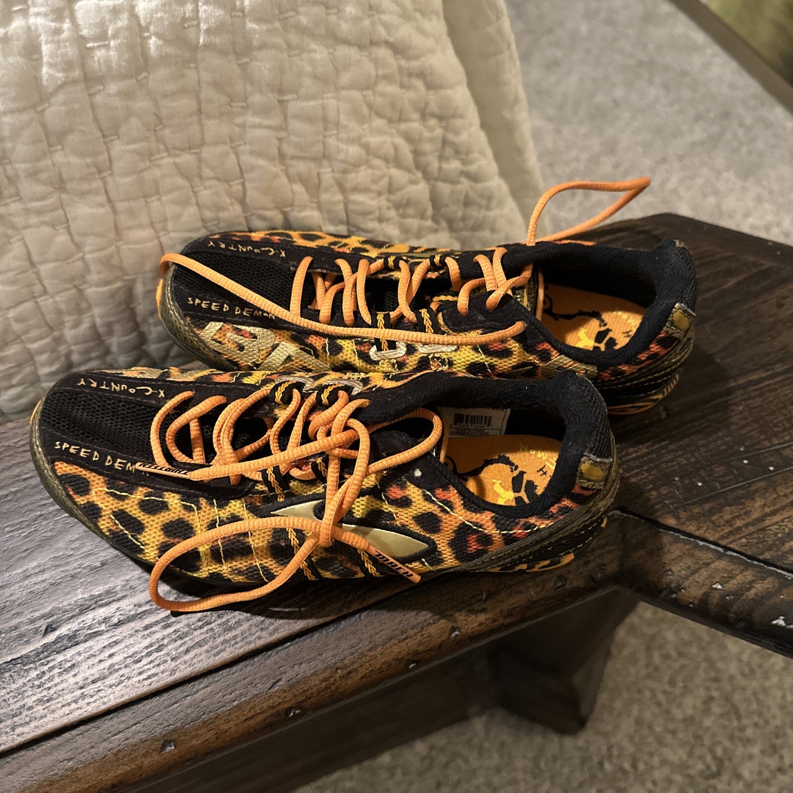 Women's Size 6.5 Brooks Mach Speed Demon Cheetah Cross Country Running Shoes